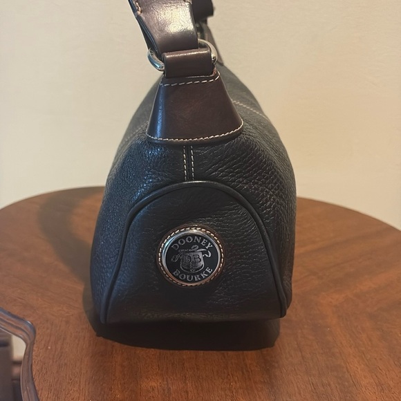Dooney Bourke satchel shoulder bag black pebbled leather/ smooth brown trim - Picture 14 of 16